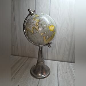 Vtg Hammered Silver Metal World Globe Earth Map Desktop Geography Made In India